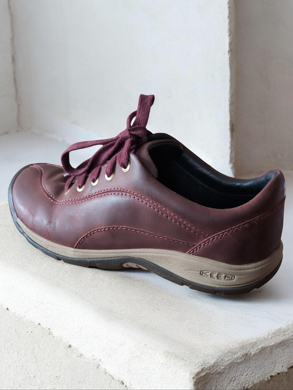 Keen Left Foot Only Burgundy Leather Casual Lace-Up Shoe
